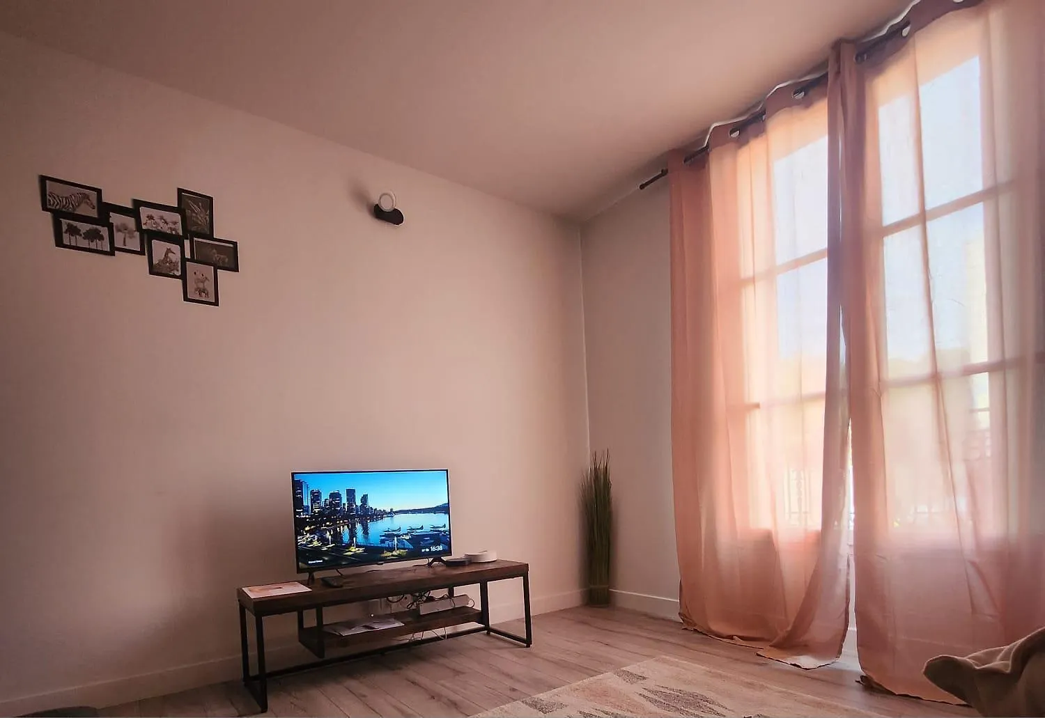 Ferienwohnung Le Rose De La Gare Paris